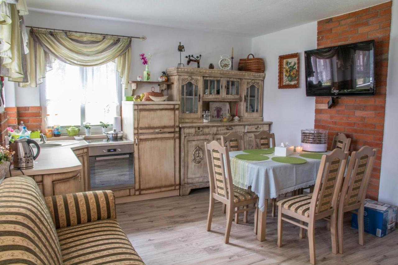 Chata Pod Bocianim Gniazdem Zalakowo Buitenkant foto